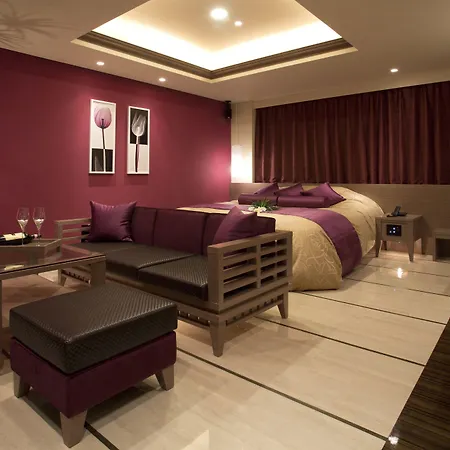 Hotel And Spa Lotus Modern (Adults Only)-2